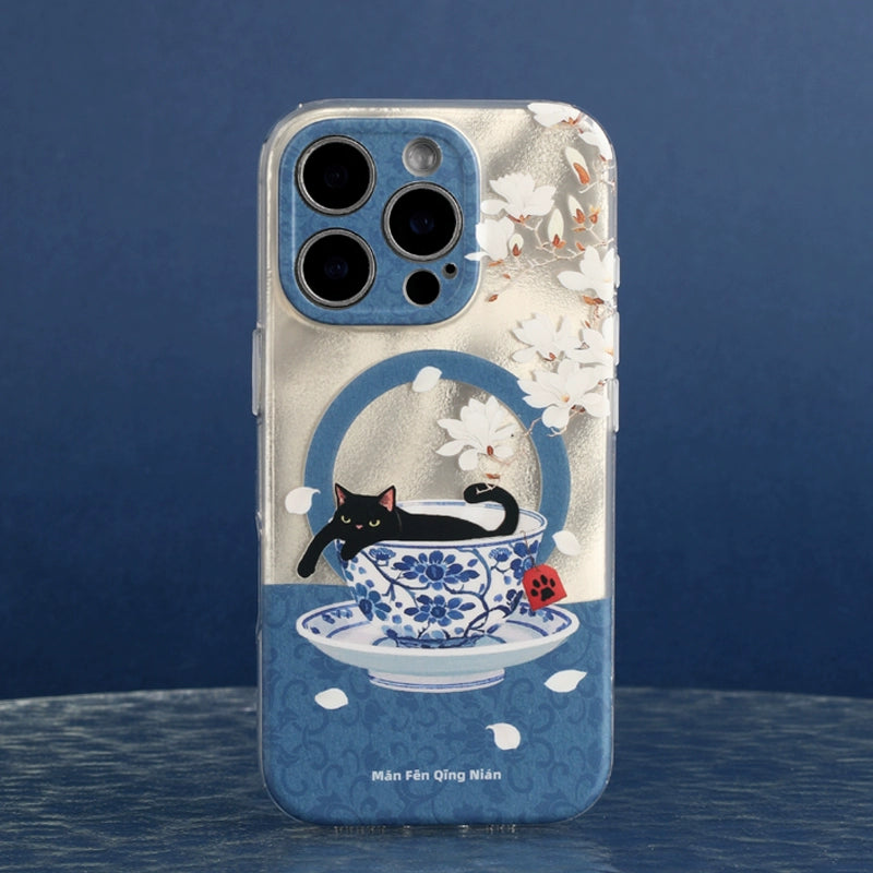 Porcelain Cat’s Nap